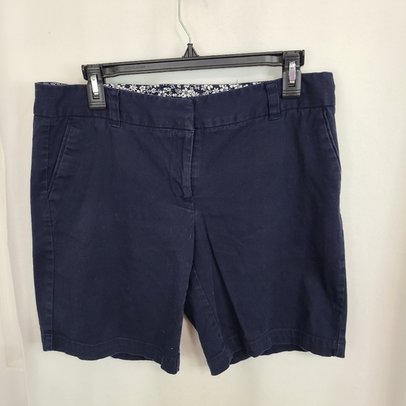 (539) Land and Sea Woman's Flat Front Shorts, Size: 10 Color: Navy Blue - Picture 14 of 15